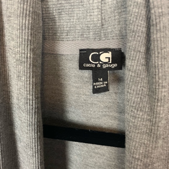 Cable and Gauge knit draw cord waist cardi… - Picture 5 of 7